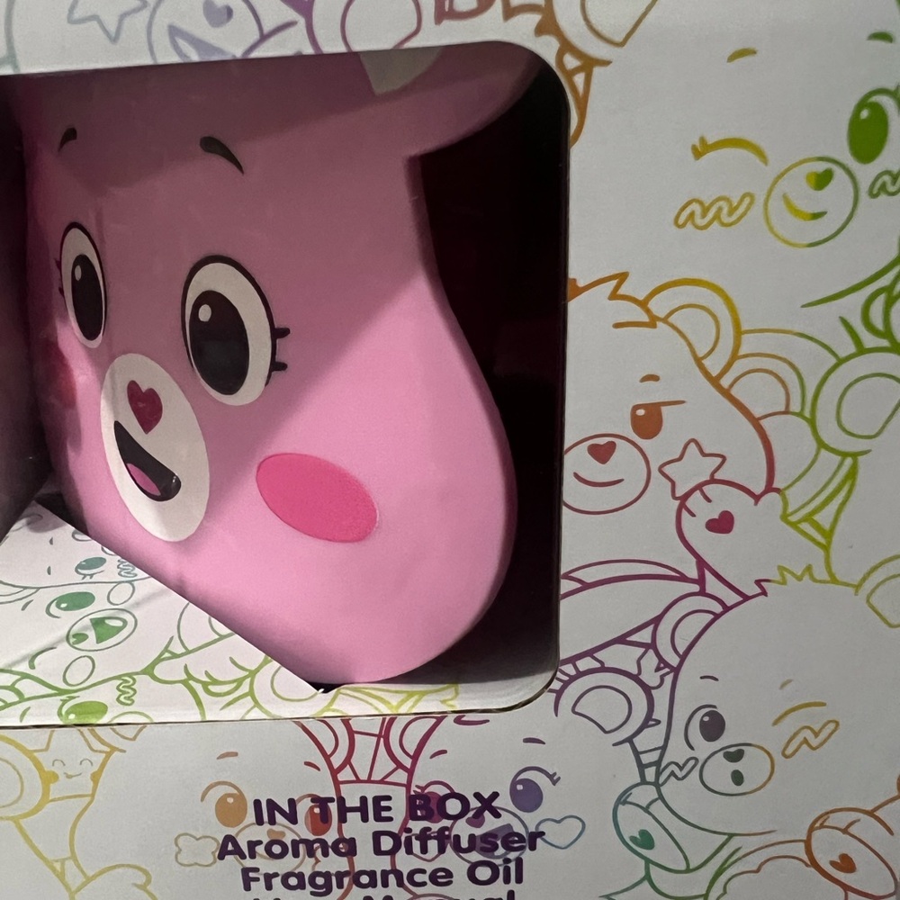 Care Bears Rainbow Aroma Diffuser and Wax Warmer Set - Picture 4 of 10